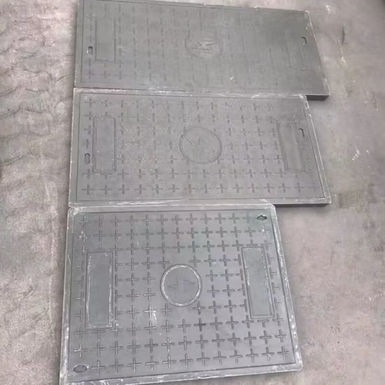 Chiusino composito OEM B125 C250 D400 E600 F900 SMC utilizzato per il sistema di drenaggio, personalizzare varie dimensioni